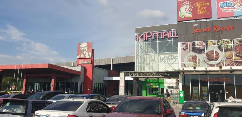 ספאנג Alanis Suite Klia With Neflix מראה חיצוני תמונה